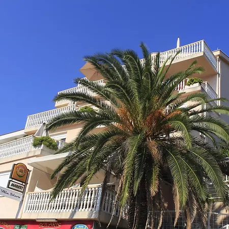 Solaris * Neum